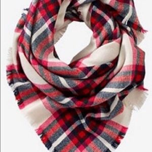 ‼️FIRM PRICE‼️Express Scarf